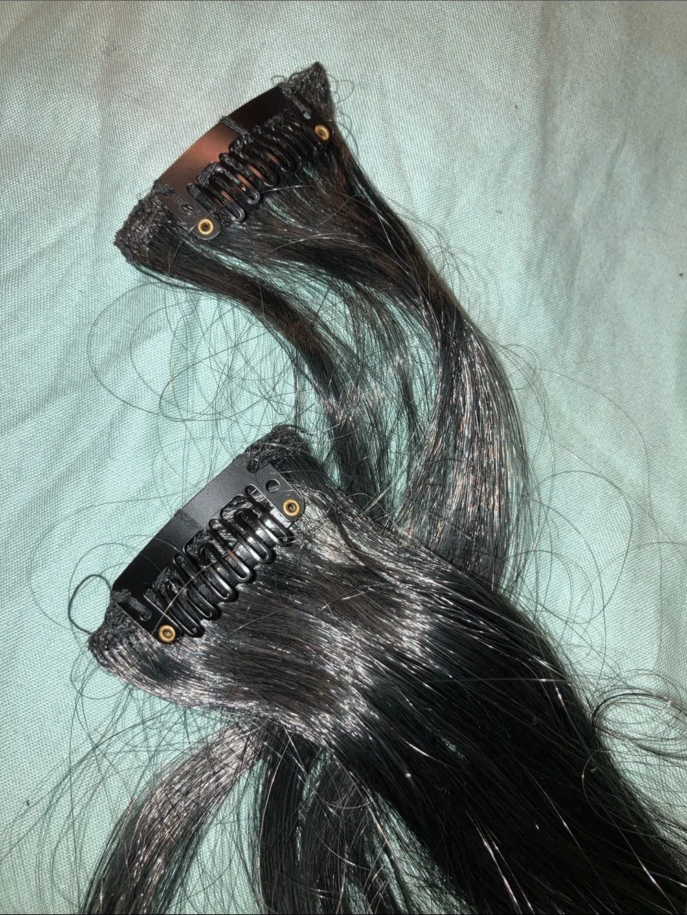 22” Wavy Ombré Clip-In Hair Extensions in Dark Brown with Ash Blonde Highlights